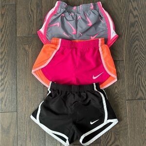 Nike Toddler Girls Shorts - 3T (bundle)